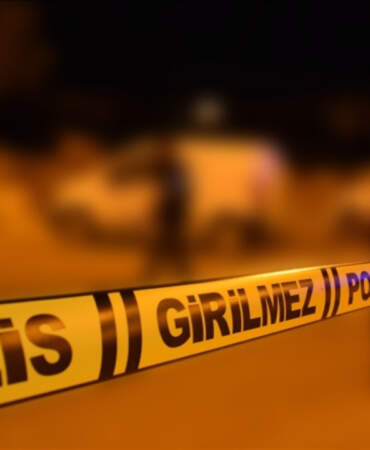 Manisa’da Boş Arazide Ceset Bulundu… Kimliği Belirlendi