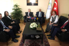 MHP ve DEM Parti Bayramlaştı: Dikkat Çeken ‘Süreç’ Mesajları ve ‘Öcalan’a Statü’ Diyaloğu
