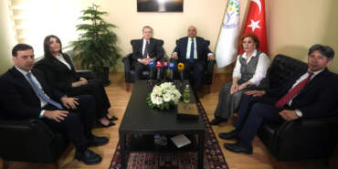 MHP ve DEM Parti Bayramlaştı: Dikkat Çeken ‘Süreç’ Mesajları ve ‘Öcalan’a Statü’ Diyaloğu