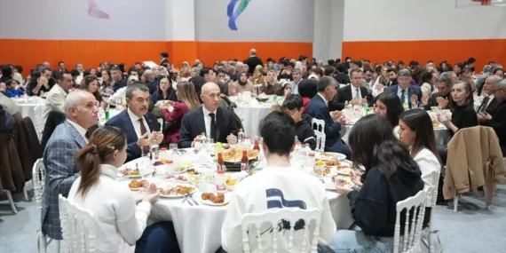 Bakan Tekin: Ramazan Coşkusu Büyük