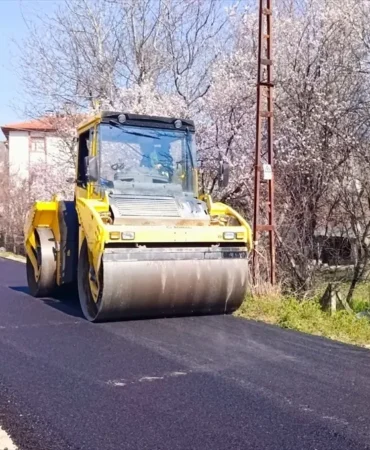 Nallıhan’da Asfalt Yenileme Çalışmaları Başladı