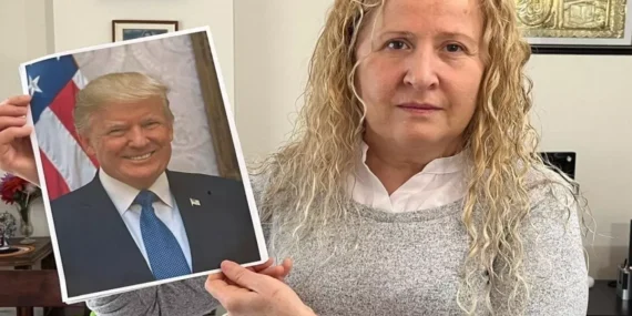 Necla Özmen, ABD’de Trump’a babalık davası açtı