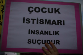 Okul Önünde Çocuk İstismarı! Para ve Meyve Suyuyla Kandırmış