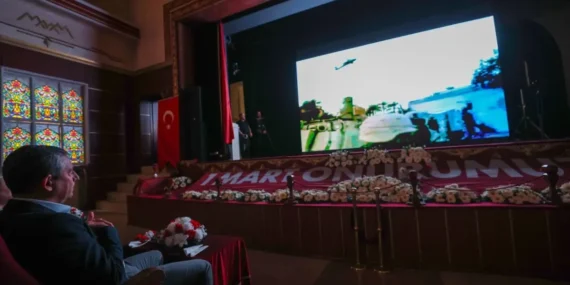 Özgür Özel, ‘1 Mart 2003 Direnişi’ belgesel gösterimine katıldı