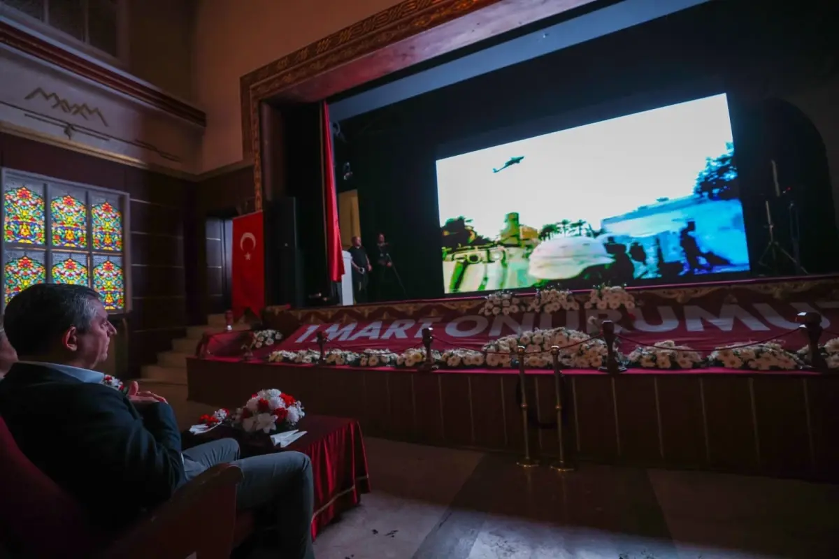 Özgür Özel, ‘1 Mart 2003 Direnişi’ belgesel gösterimine katıldı