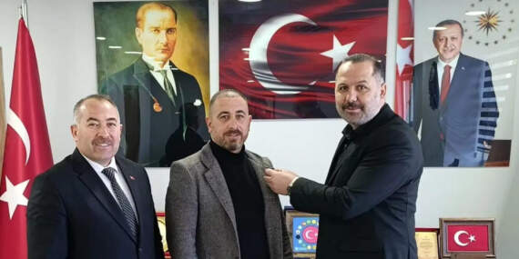 Partisinden İstifa Edip AK Parti’ye Geçti