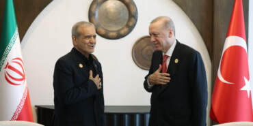 Pezeşkiyan’dan Türkçe Mesaj: ‘Cumhurbaşkanı Erdoğan’ın Siyonist Rejimi Kınama Tutumu Takdire Şayan’