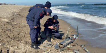 Sahilde Parçalanmış İHA Bulundu