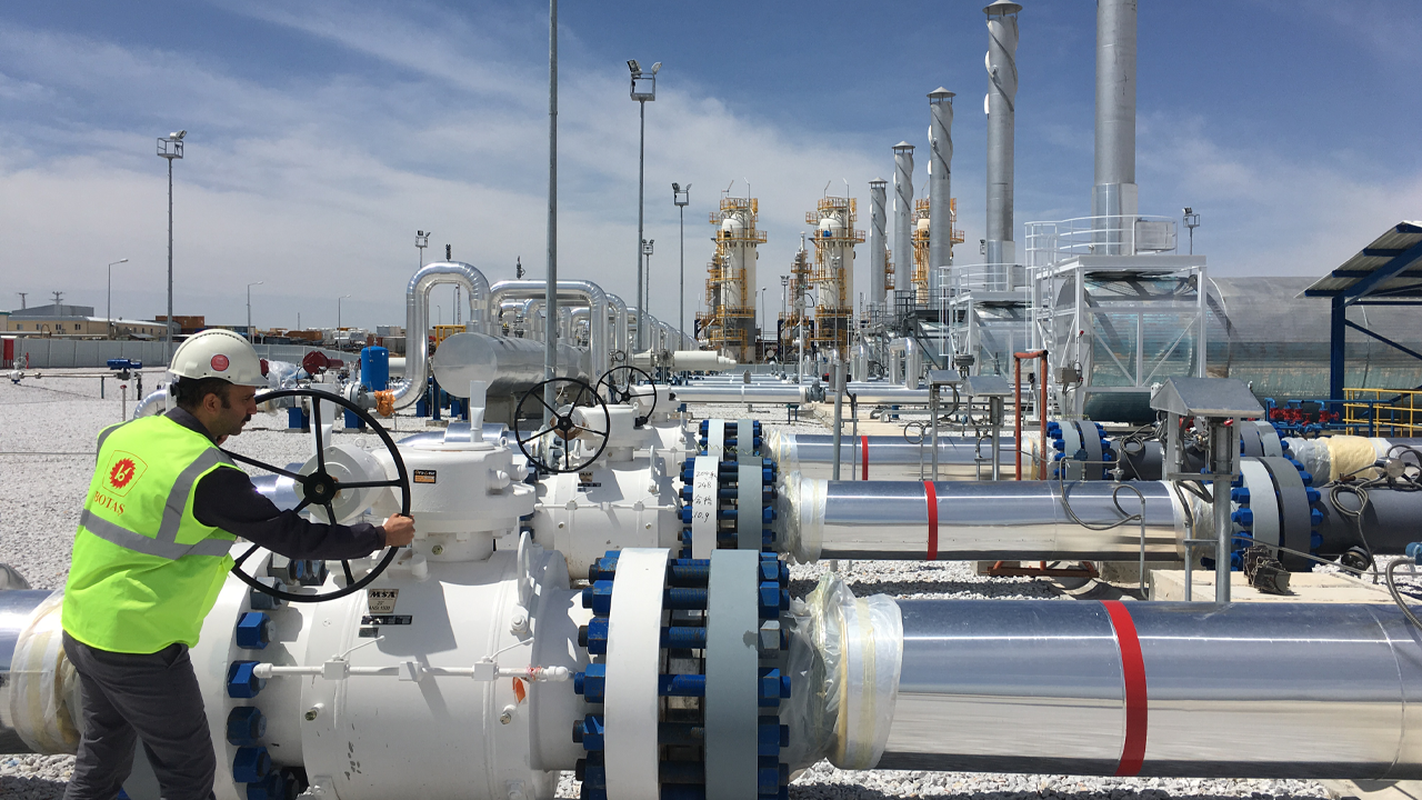 Savaş Nedeniyle Kesinti Olur mu? BOTAŞ’tan ‘Doğal Gaz’ Açıklaması