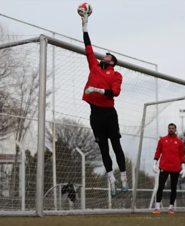 Sivasspor, Keçiörengücü Maçına Hazırlanıyor