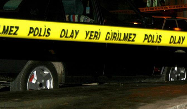Sokakta Kan Dondurucu Görüntü! Boğazı Kesilmiş Ceset Bulundu