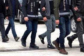 Sosyal Medyada ‘Silahlı Fotoğraf’ Paylaşan Şüphelilere Operasyon: 26 Kişi Gözaltına alındı