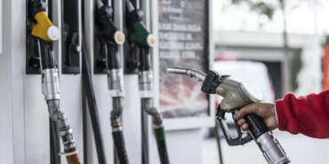 Tabelalar Yine Değişecek: Akaryakıta Çifte İndirim Geliyor