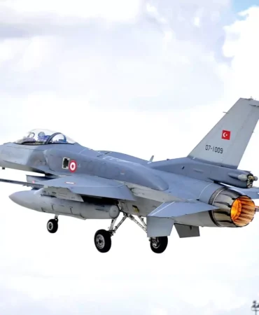Kıbrıs’ta Askeri Gerginlik Artıyor