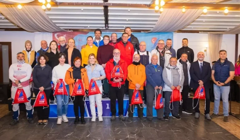 TYF Yelken Ligi 2’nci ayak Optimist Junior Türkiye Şampiyonası tamamlandı