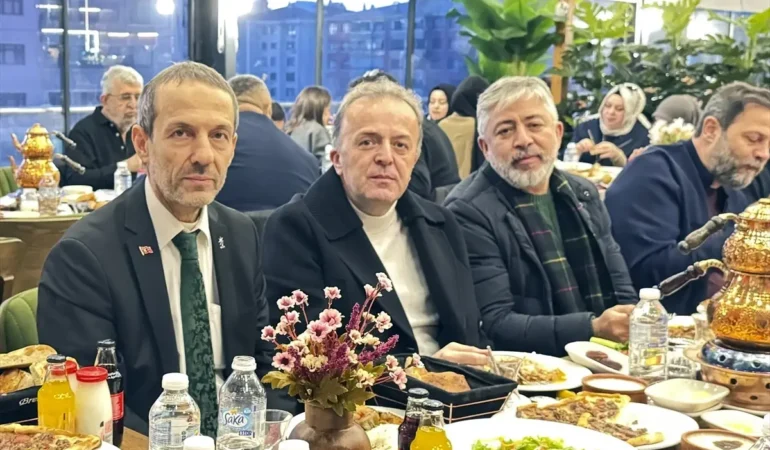 Wushu Federasyonu İftarda Buluştu