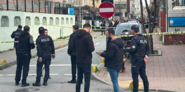 Yine ‘Boşanma Aşaması’ Yine Cinayet: İstanbul’da Bir Kadın Sokakta Yürürken Katledildi
