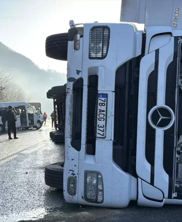 Zonguldak-Ankara yolunda 3 kaza: 10 yaralı