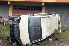 Zonguldak’ta Minibüs Devrildi: 4 Yaralı