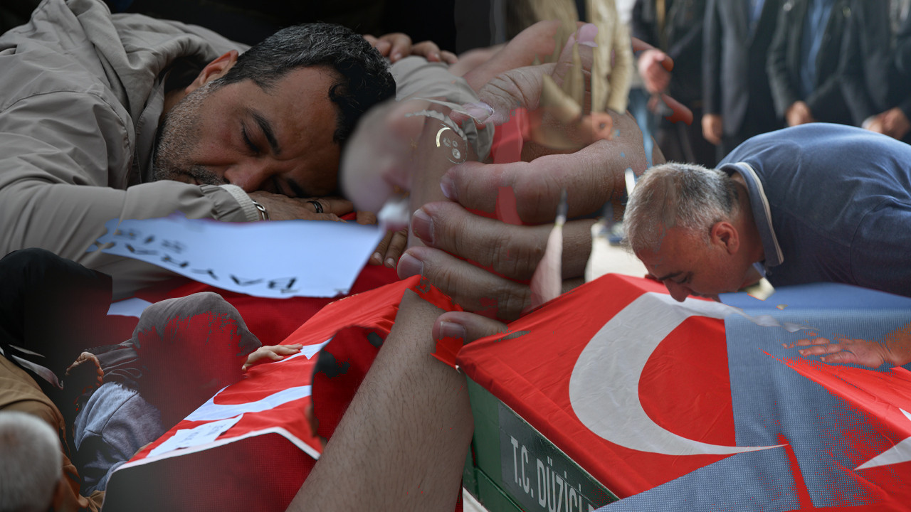 11 Yaşında 8 Fidan… Türkiye Okul Baskınında Ölen Yavrularını Uğurladı