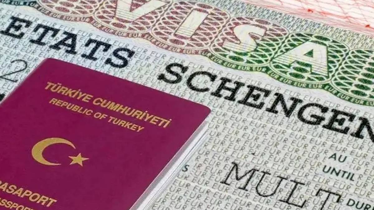Schengen yolcuları için yeni uygulama: Mobil biniş kartları geçici olarak devre dışı bırakıldı