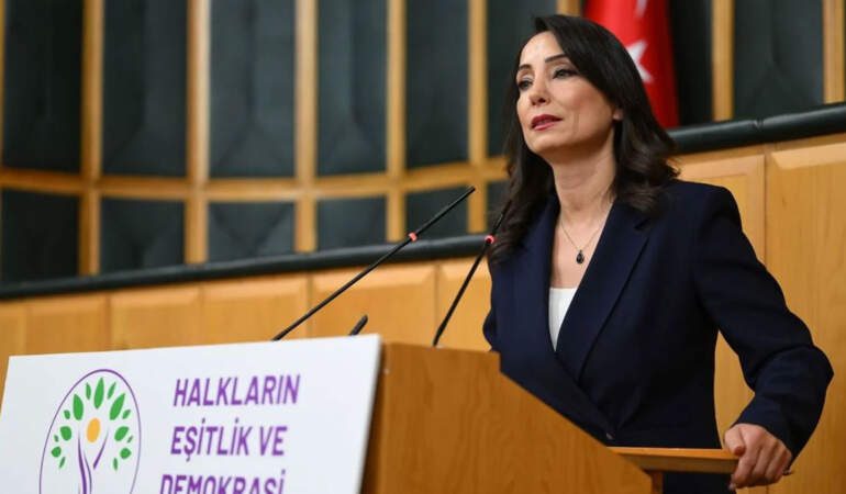 DEM Parti Eş Başkanı Hatimoğulları: Barış gemisini limana ulaştıracağız