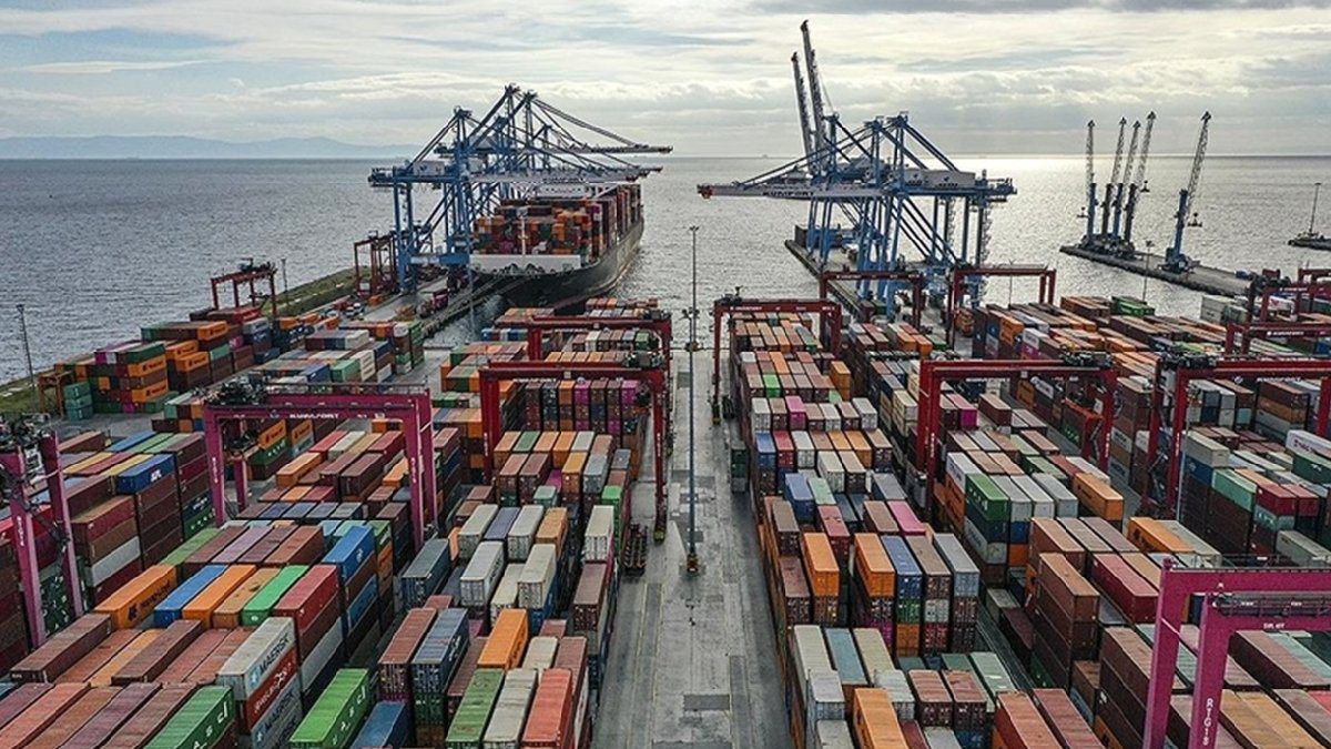 Dış ticarette alarm: Açık 11 milyar doları aştı