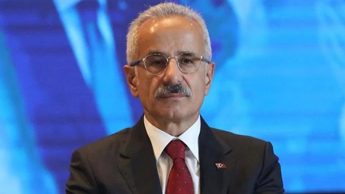 Uraloğlu: Şu anda Türkiye’de bir jet yakıtı problemi yok