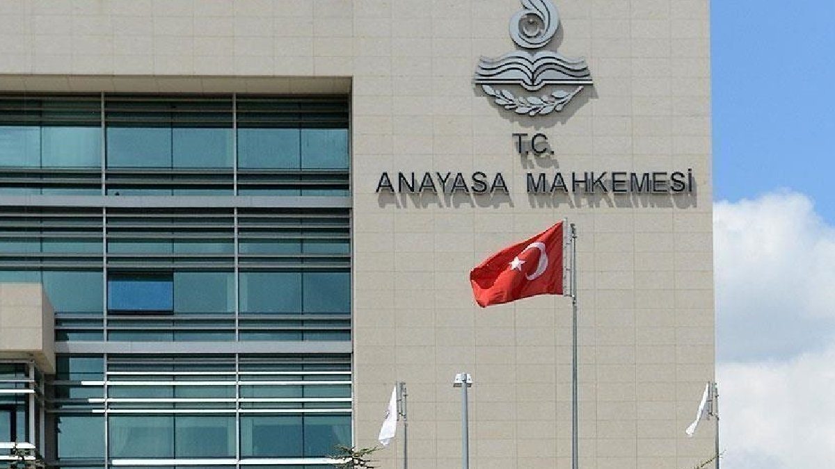 AYM’den emsal karar: 12 yılı aşan dava süresi hak ihlali sayıldı