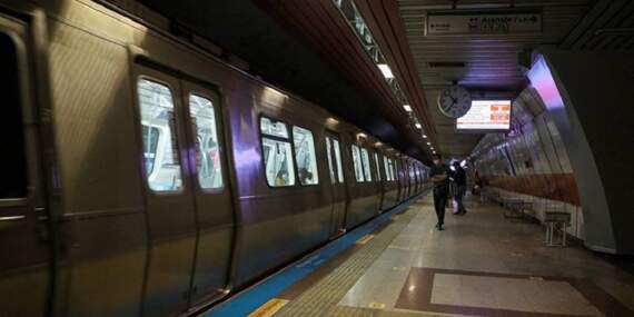 Mecidiyeköy metro istasyonunda intihar girişimi