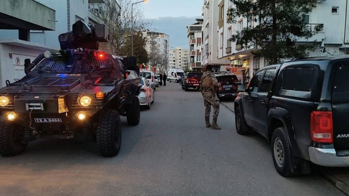 Batman’da aile faciası: 17 yaşındaki çocuk annesini ve ağabeyini öldürdü