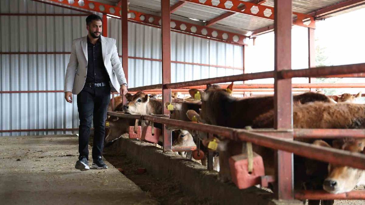 20 yaşında dede mesleğini devraldı, patron oldu: ‘Sevdiğiniz işi yapın, gerisi önemsiz’