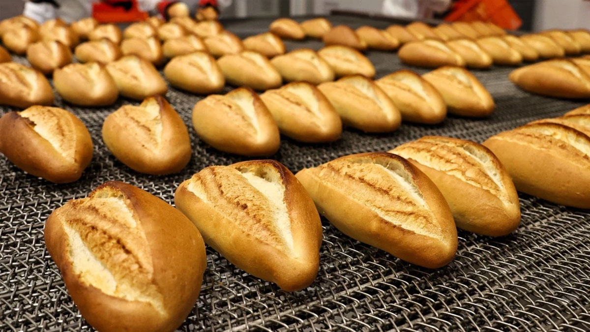 Fırıncılar Federasyonu açıkladı: Ülke genelinde ekmeğe zam geldi