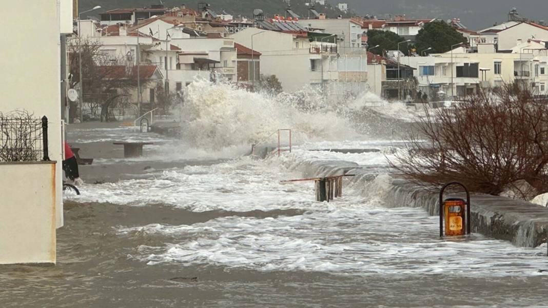 İçişleri Bakanlığı’ndan sarı kodlu uyarı: Meteoroloji 34 ili tek tek açıkladı
