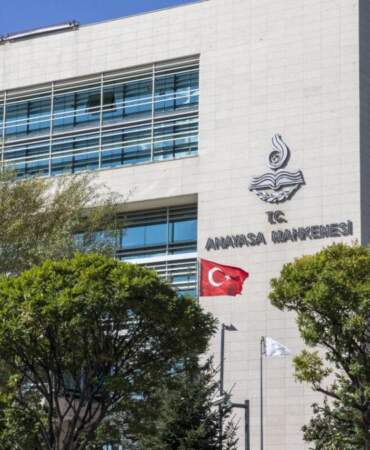 Milyonlarca mükellefe AYM’den e-Tebligat müjdesi: Maliye’nin o yetkisi iptal edildi