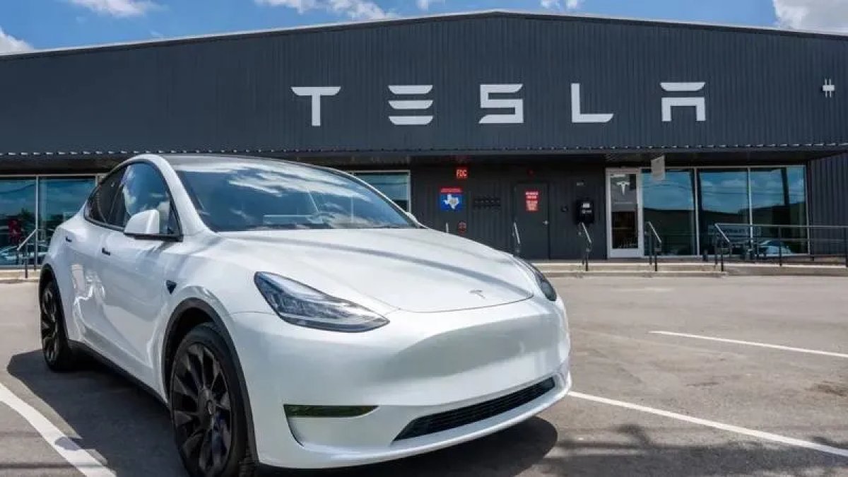 Tesla’da bir dönem sona erdi: O iki model artık üretilmeyecek