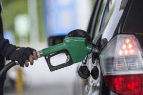 Akaryakıtta ‘eşel mobil’ freni: Motorine bu gece yarısı indirim