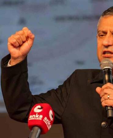 Özel: TRT ekranlarına ‘CHP 100 yıl sonra iktidar’ yazdıracağım
