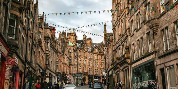 Tarihin kokusunu içinize çekeceksiniz! Ne Bursa ne de Diyarbakır… Edinburgh’da zaman duruyor