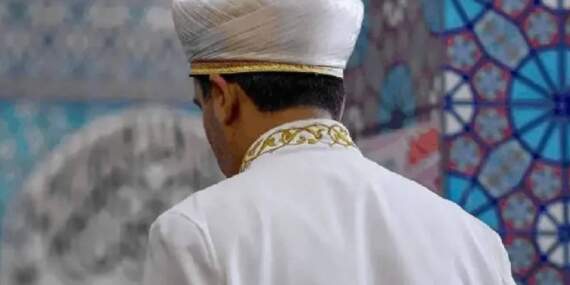 Diyanet’ten “eskort” iddialarına cevap: İnsanın olduğu yerde birtakım hatalar olabilir