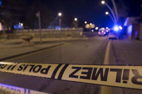 Bağcılar’da bıçaklı kavga: Müdahale eden 2 polis yaralandı