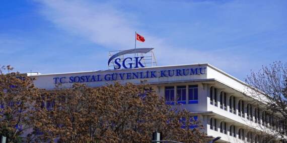 SGK 1,7 milyar liralık kamu zararını engelledi: 200 bini aşkın emeklilik iptal oldu
