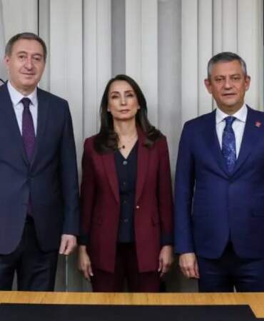 Özgür Özel, DEM Parti’yi ziyaret etti