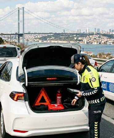 Her araçta olmak zorunda! Sadece ceza yememek için değil can güvenliğiniz için kullanın