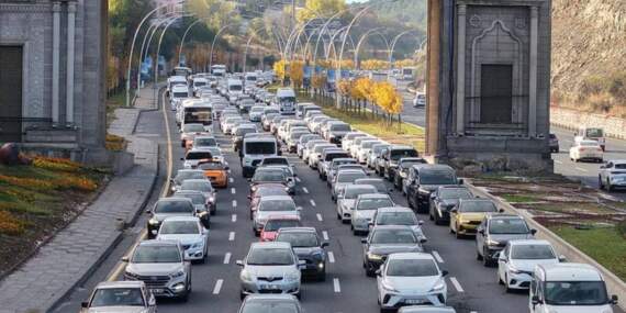 En riskli sürücü 54 bin lira ödeyecek: Nisan ayı trafik sigortası tarifesi belli oldu