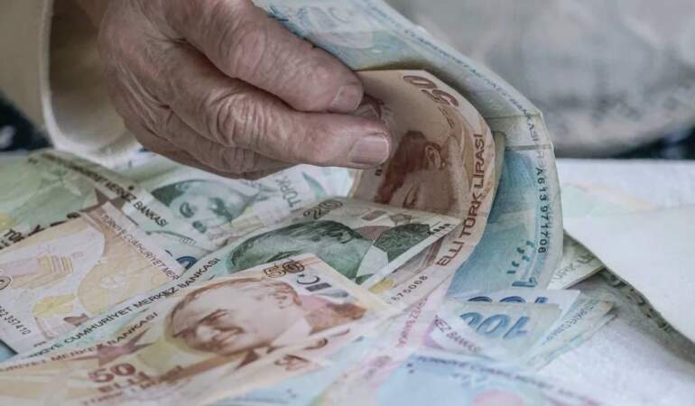 Emekli zammında en az yüzde 15 artış bekleniyor: 3 aylık enflasyonla yüzde 10,04 zam garanti