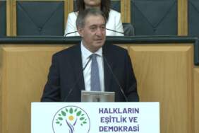 Tuncer Bakırhan:  Kayyum ve uzaklaştırma neden sadece CHP ve DEM Parti’ye? Neden AK Partili belediyelere yapılmıyor?
