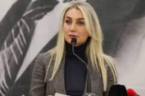 Dilek İmamoğlu’ndan İBB davasına tepki: Silivri’de tarihe geçecek bir hukuk garabeti yaşanıyor
