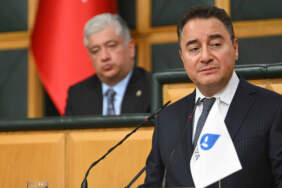 Babacan’dan iktidara ’49 milyar dolar nerede?’ sorusu: Ucuz dövizi alıp katmerli kazandılar