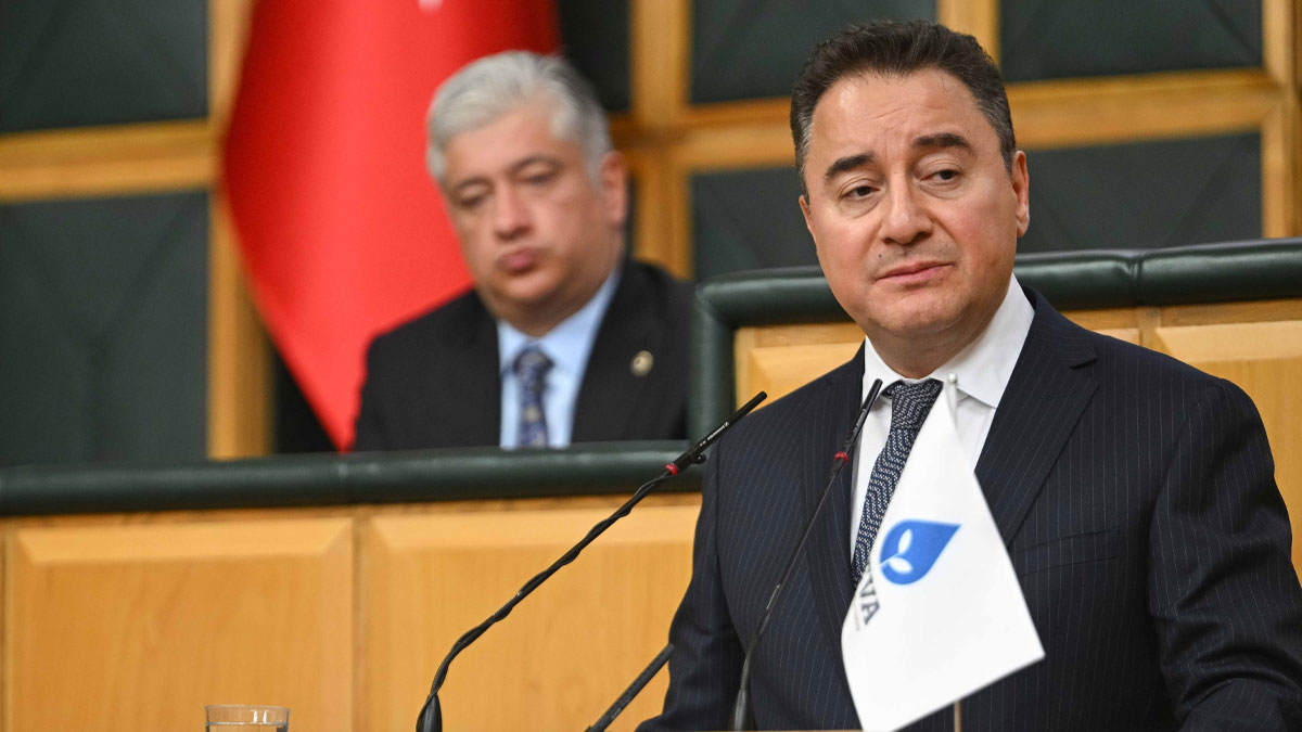 Babacan’dan iktidara ’49 milyar dolar nerede?’ sorusu: Ucuz dövizi alıp katmerli kazandılar